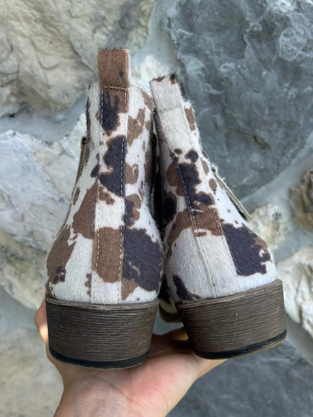 Very G Western Ankle Boots Size 11 Faux Cowhide Boho Festival Rodeo Concert